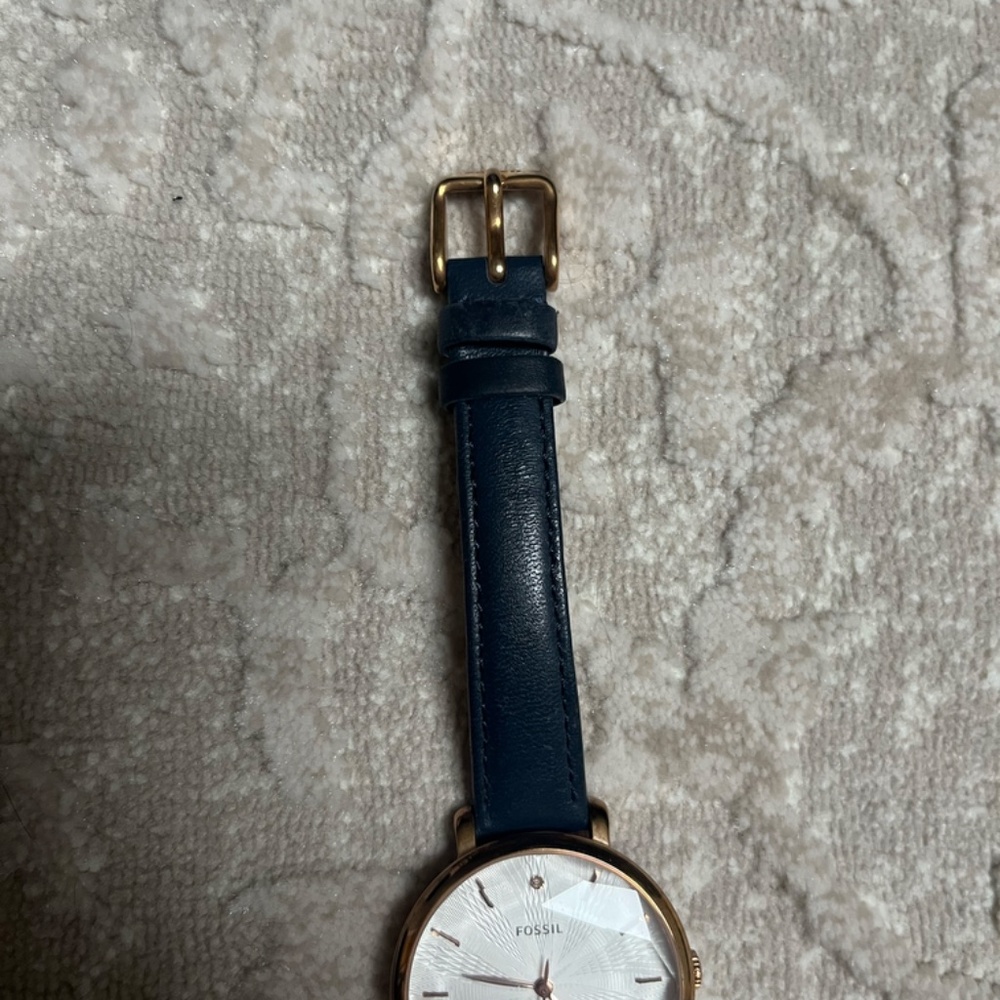 Fossil Watch - Picture 5 of 6